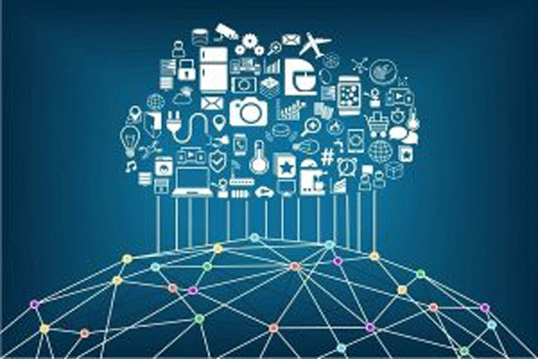 doi-dieu-ve-hinh-thuc-hoc-dai-hoc-online-ban-nen-biet