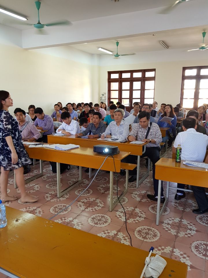 Hình ảnh họp lớp khóa 7 Chương trình E-Learning