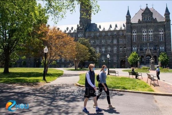 10 trường đại học đào tạo trực tuyến hàng đầu ở Mỹ năm 2017