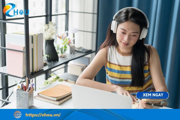 co-nen-hoc-he-dai-hoc-tu-xa-khong-uu-va-nhuoc-diem