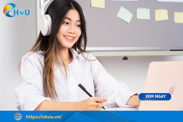 Lý do ngày càng nhiều sinh viên lựa chọn học Đại học từ xa: “Giải mã” xu hướng xóa nhòa ranh giới học tập và sự nghiệp